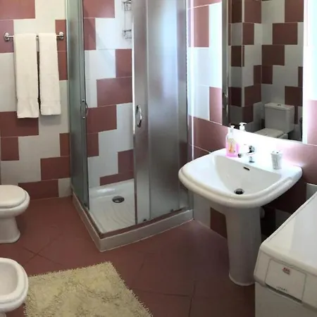 Albania Sarande Adar 1 Gjashte
